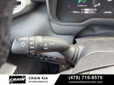 2024 Toyota Tundra Hybrid Platinum - 4WD / PANORAMIC SUNROOF / CARFAX ONE OWNER