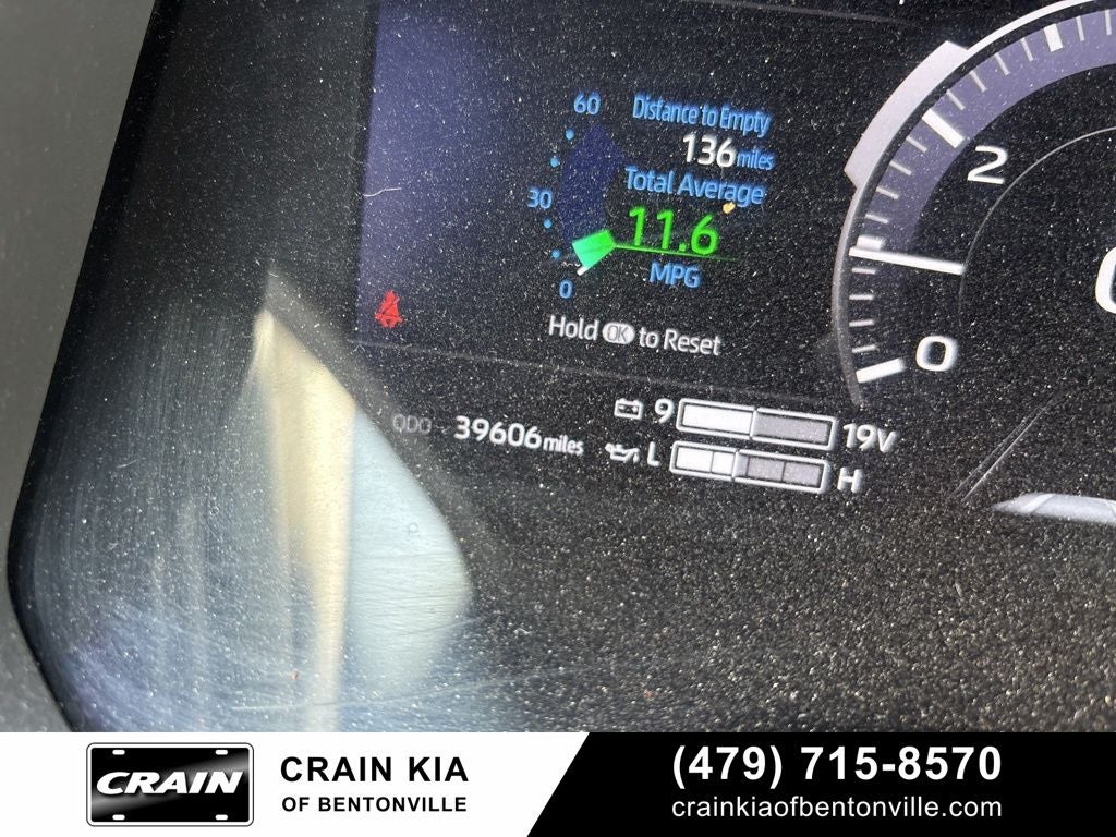 2024 Toyota Tundra Hybrid Platinum - 4WD / PANORAMIC SUNROOF / CARFAX ONE OWNER