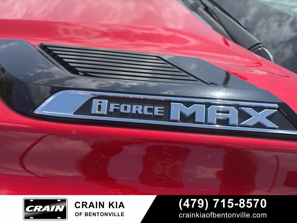 2024 Toyota Tundra Hybrid Platinum - 4WD / PANORAMIC SUNROOF / CARFAX ONE OWNER