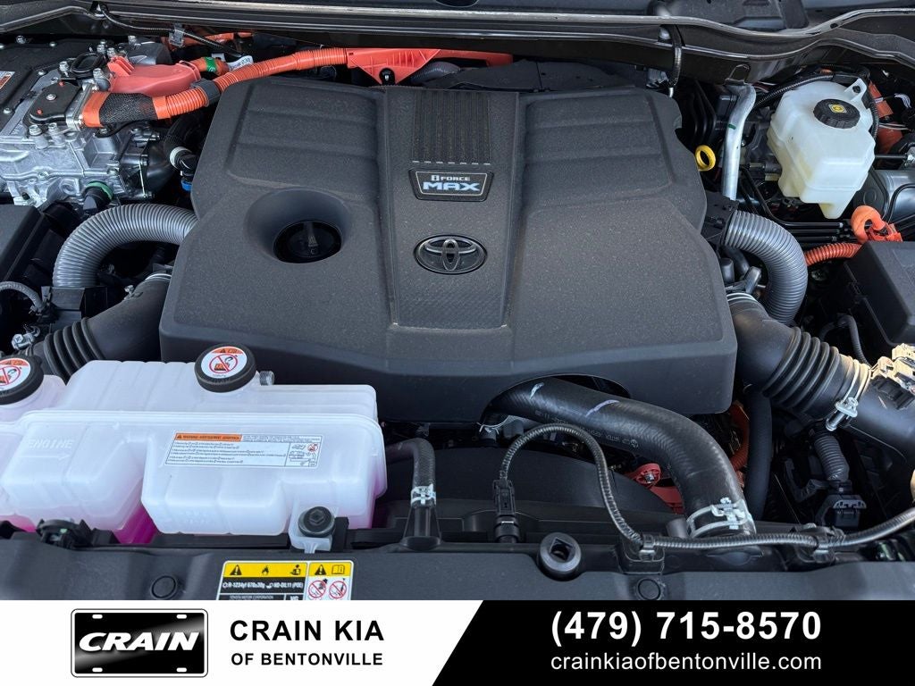 2026 Toyota Tundra Hybrid TRD Pro - 4WD / PANORAMIC SUNROOF / CARFAX ONE OWNER