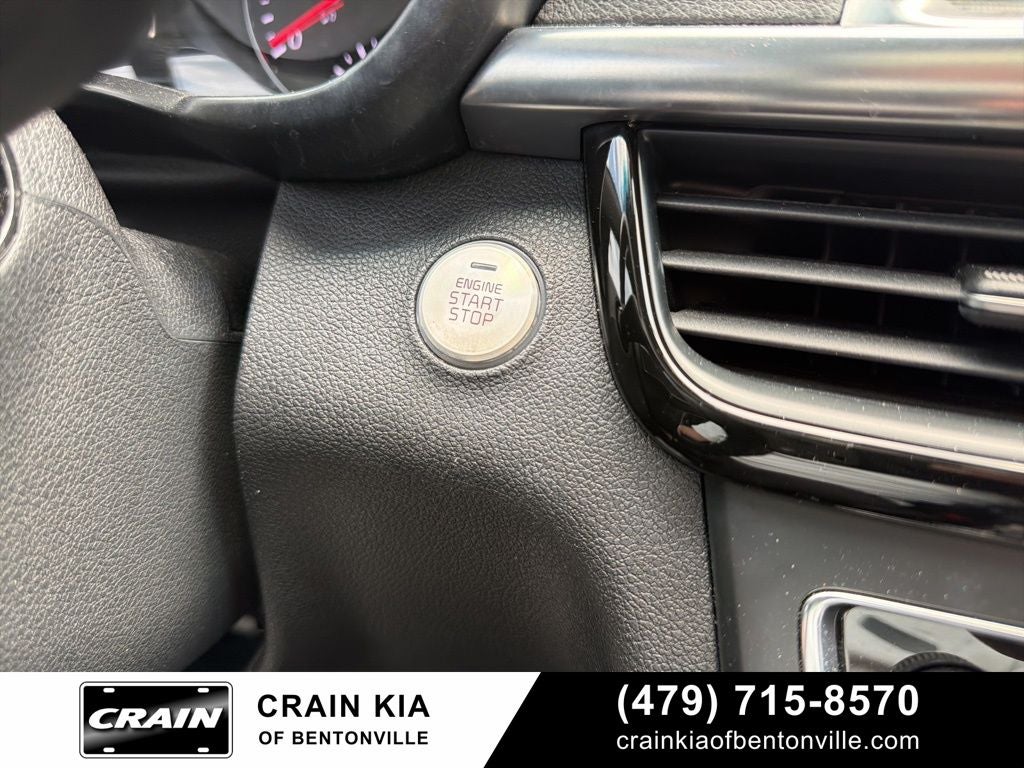 2016 Kia Optima SXL - PANORAMIC SUNROOF / ONE OWNER / CLEAN CARFAX