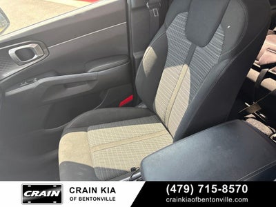 2022 Kia Sorento LX - AWD / CLEAN CARFAX