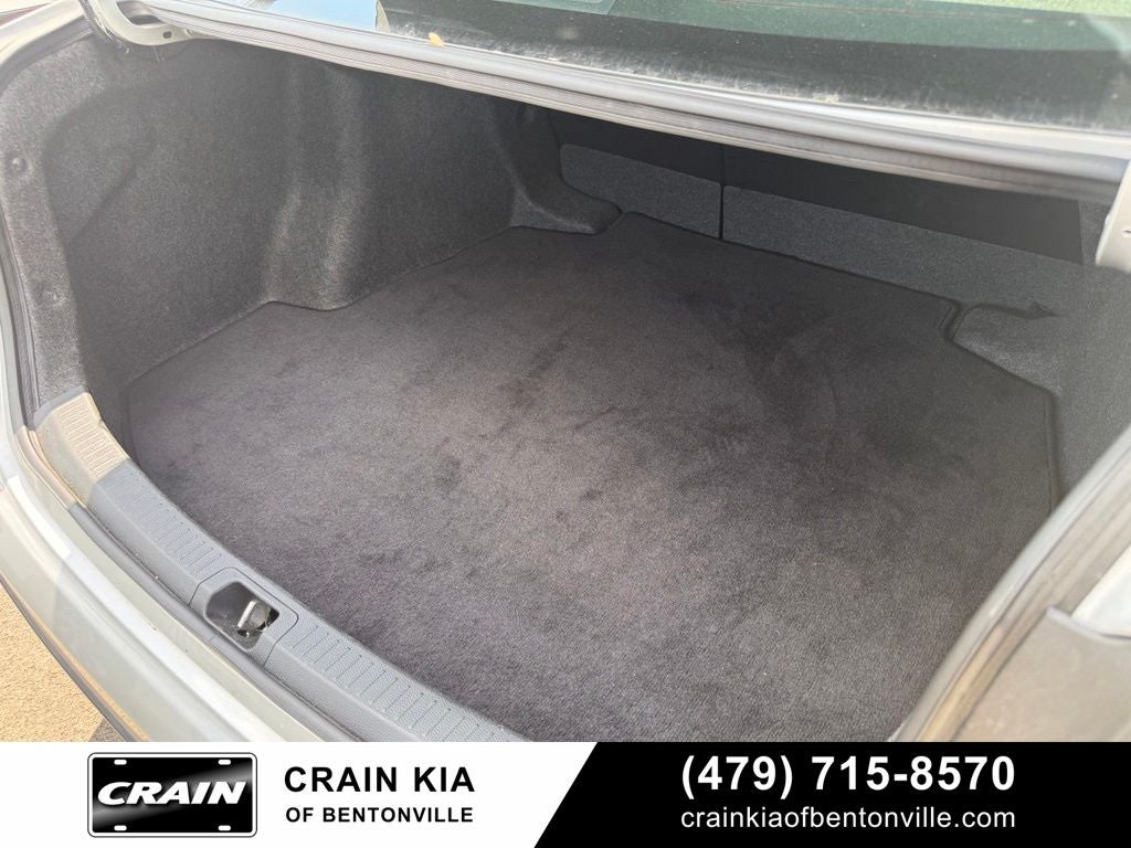 2025 Toyota Corolla SE - CLEAN CARFAX / ONE OWNER