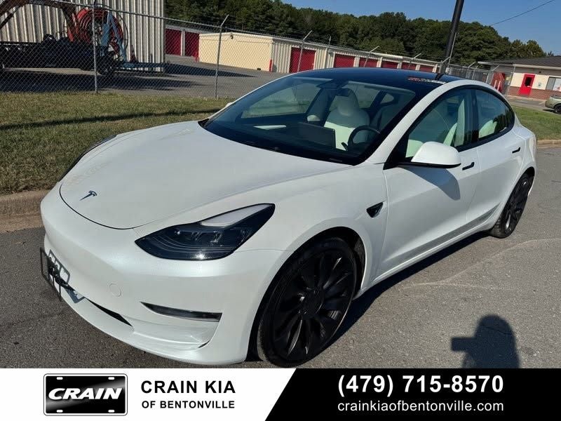 2023 Tesla Model 3 Performance - AWD / CARFAX ONE OWNER