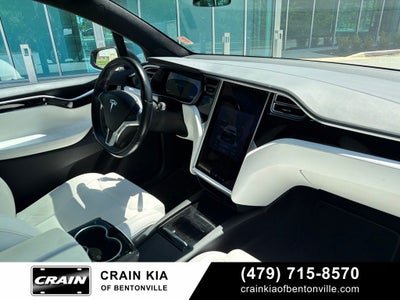 2017 Tesla Model X 75D - AWD / CLEAN CARFAX