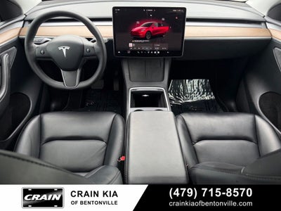 2024 Tesla Model Y Long Range - AWD / THIRD ROW! / CLEAN CARFAX