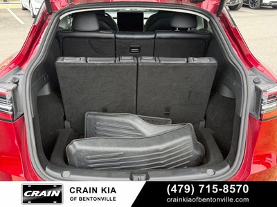 2024 Tesla Model Y Long Range - AWD / THIRD ROW! / CLEAN CARFAX