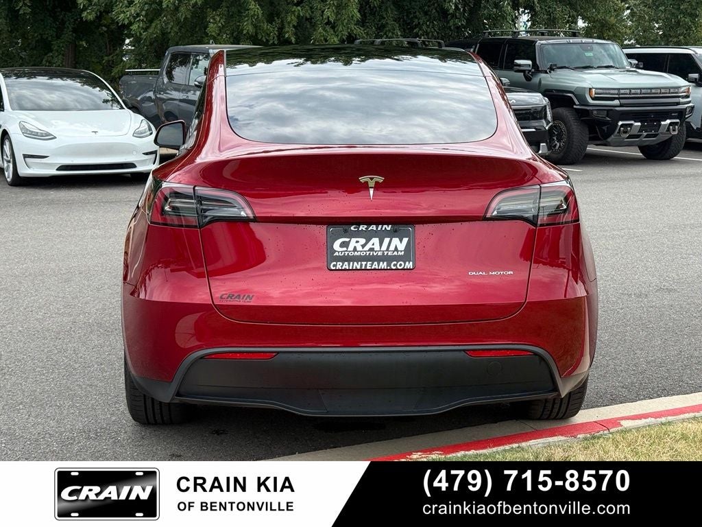 2024 Tesla Model Y Long Range - AWD / THIRD ROW! / CLEAN CARFAX