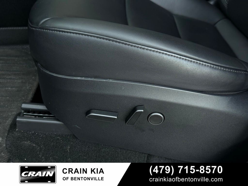 2023 Tesla Model Y Long Range - HW4 COMPUTER / AWD / CARFAX ONE OWNER