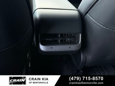 2023 Tesla Model Y Long Range - HW4 COMPUTER / AWD / CARFAX ONE OWNER