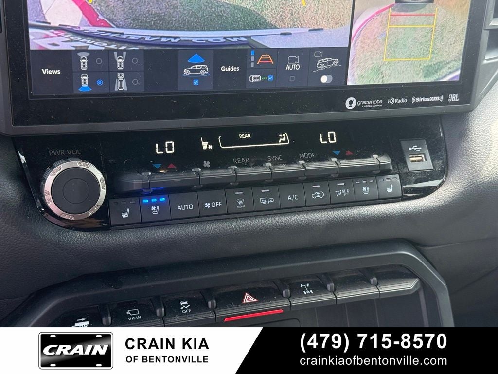 2024 Toyota Sequoia TRD Pro - 4WD / CLEAN CARFAX / PANORAMIC SUNROOF