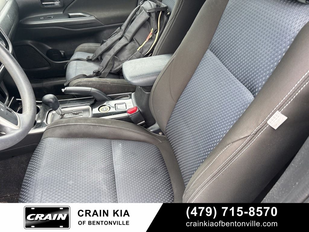 2018 Mitsubishi Outlander ES - 4WD