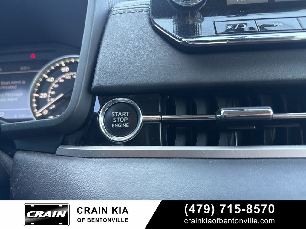 2022 Mitsubishi Outlander SE - 4WD / CLEAN CARFAX