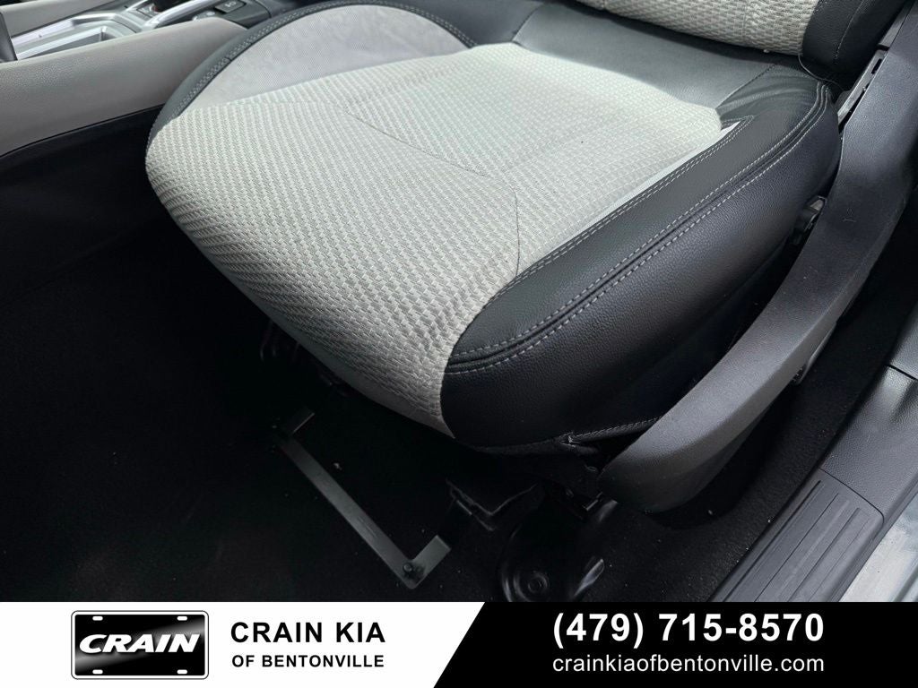 2023 Subaru Forester Premium - AWD / PANORAMIC SUNROOF / ONE OWNER