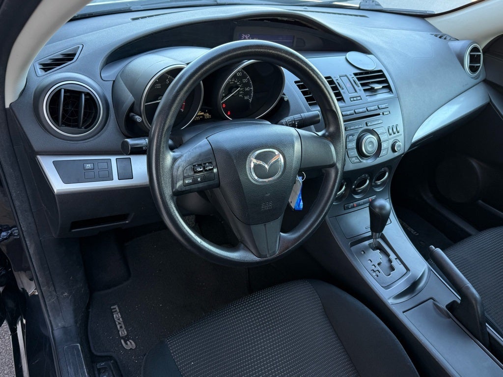 2012 Mazda Mazda3 i Sport - CLEAN CARFAX