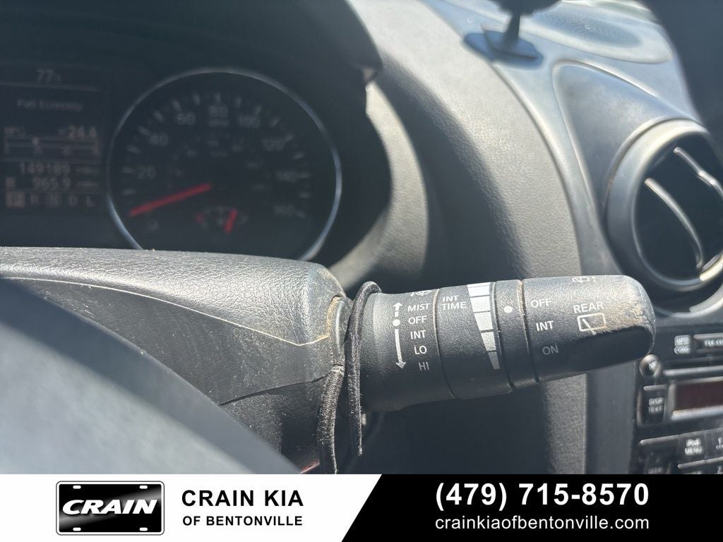 2013 Nissan Rogue S - AWD / CLEAN CARFAX / ONE OWNER