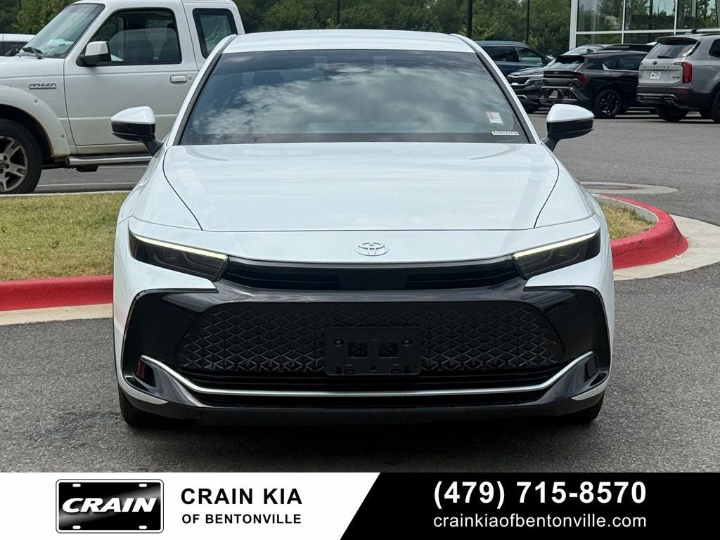 2023 Toyota Crown XLE - AWD / CLEAN CARFAX