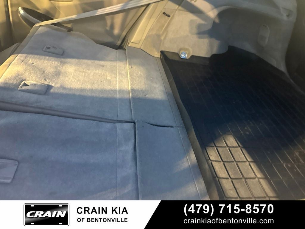 2011 Toyota Prius Four - SUNROOF / SOLAR PANEL ROOF