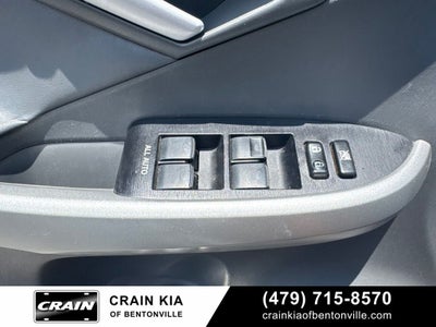 2010 Toyota Prius IV - CLEAN CARFAX