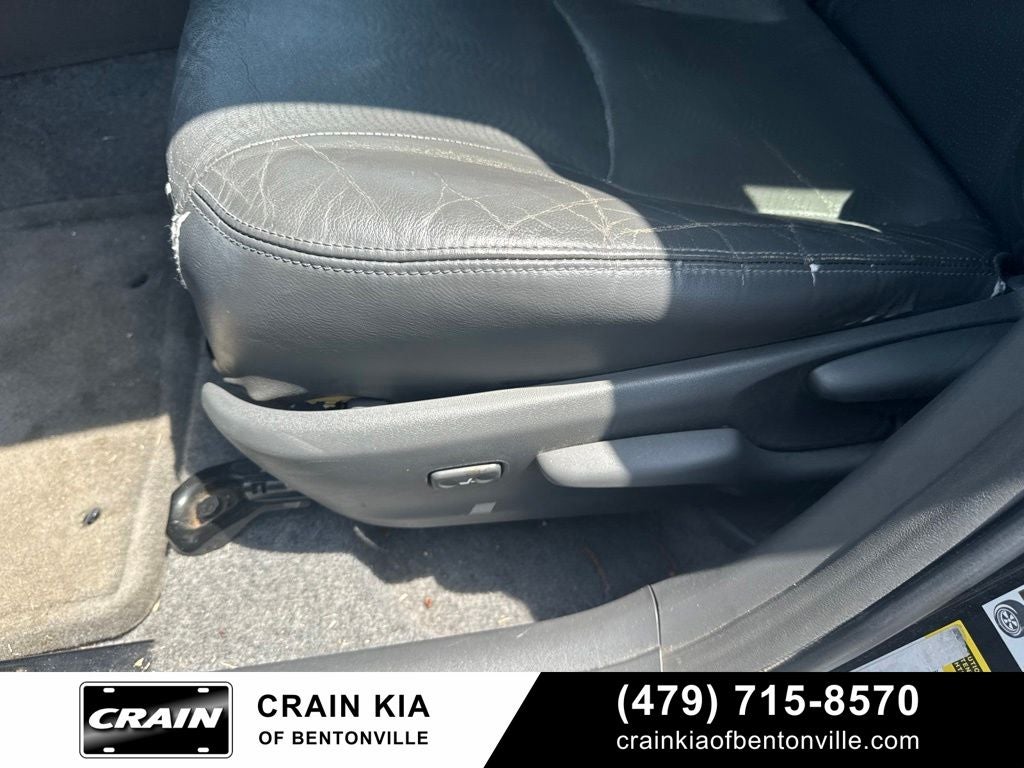 2010 Toyota Prius IV - CLEAN CARFAX
