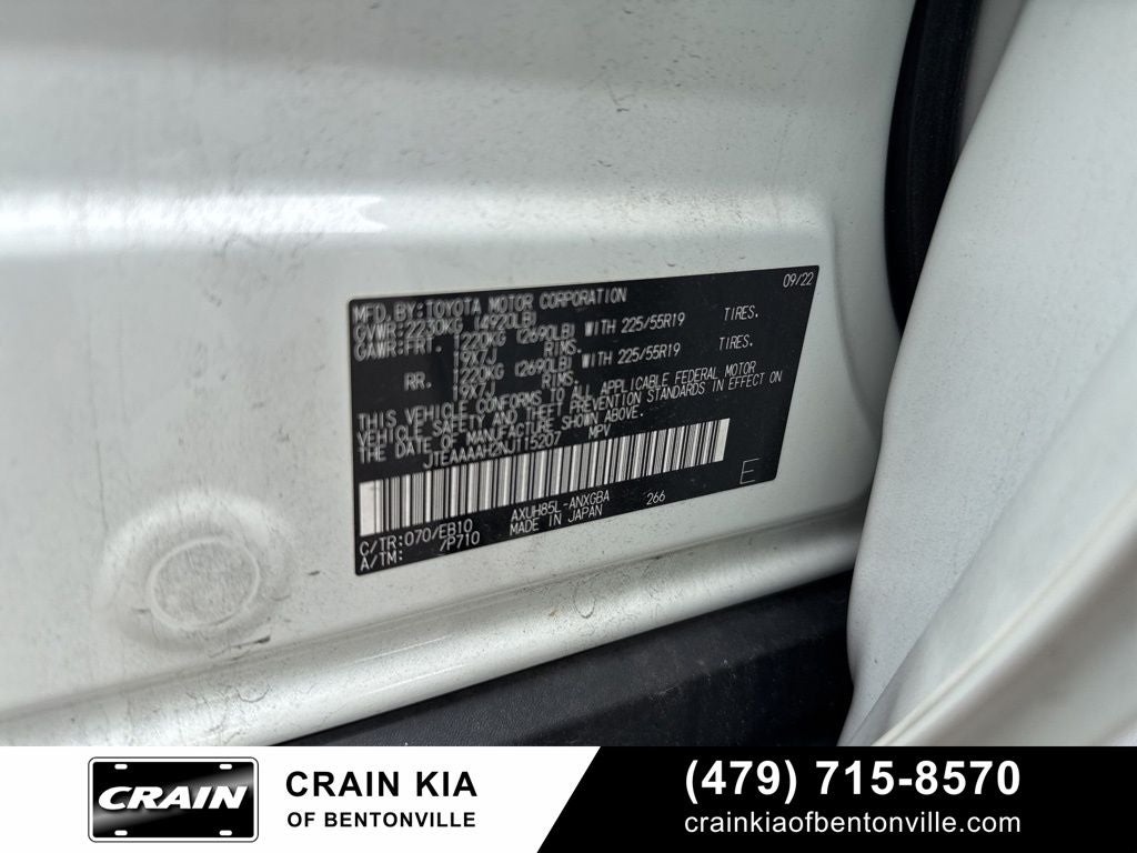 2022 Toyota Venza XLE - AWD