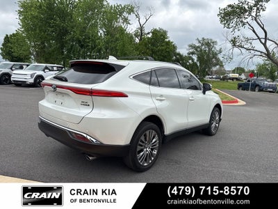 2022 Toyota Venza XLE - AWD