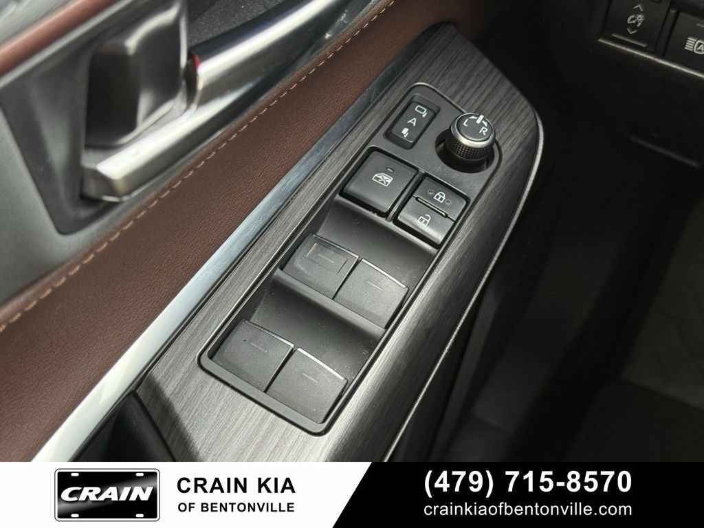 2021 Toyota Venza XLE - AWD / CLEAN CARFAX HISTORY