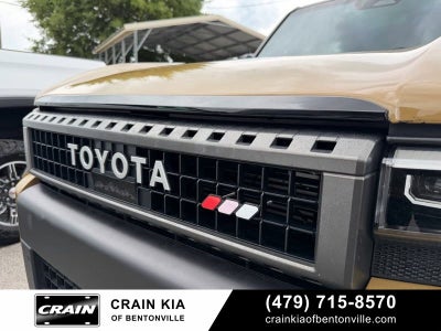 2024 Toyota Land Cruiser Base - 4WD / SUNROOF / ONE OWNER