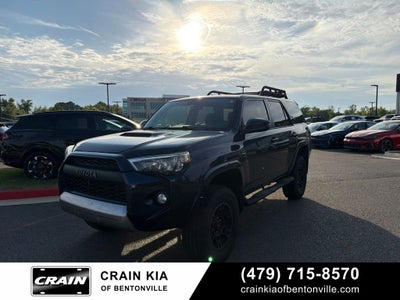 2019 Toyota 4Runner TRD Off-Road - 4WD / CLEAN CARFAX / ONE OWNER