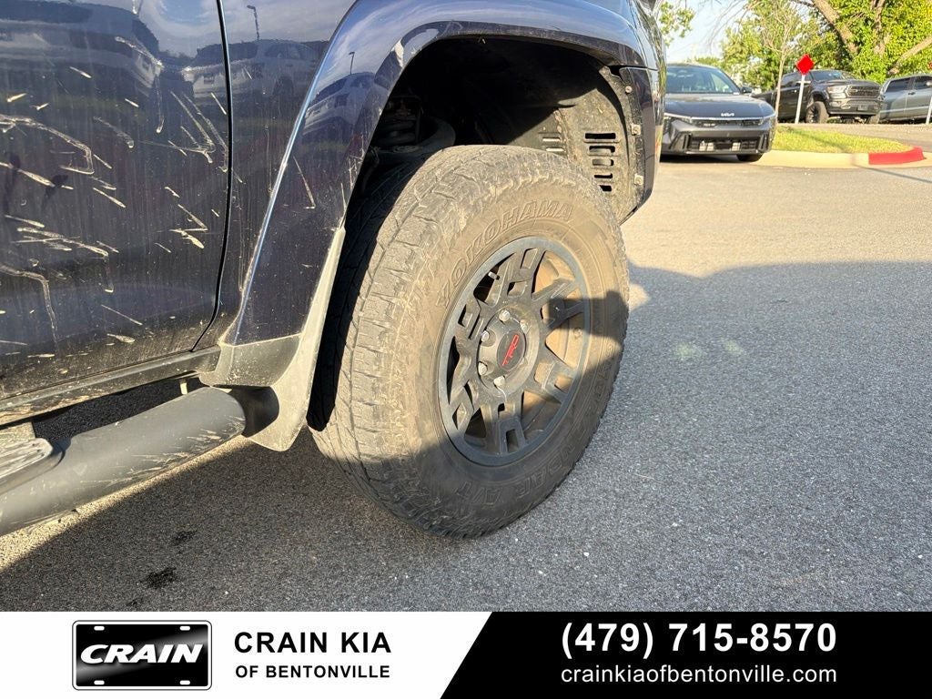 2019 Toyota 4Runner TRD Off-Road - 4WD / CLEAN CARFAX / ONE OWNER