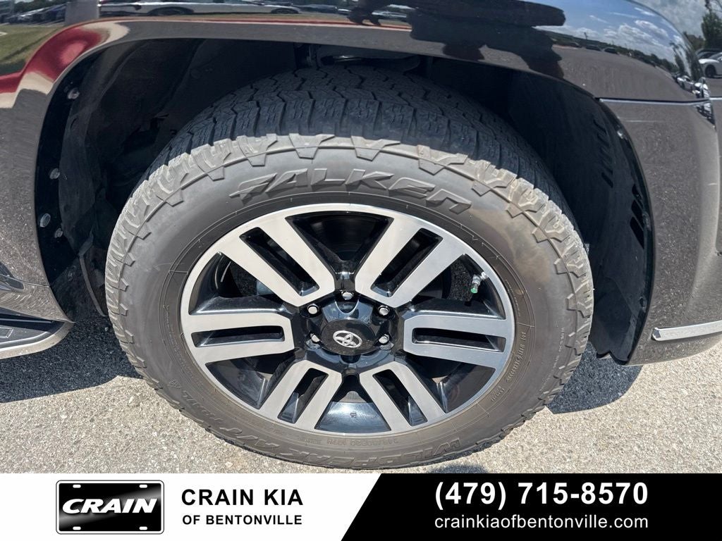 2021 Toyota 4Runner Limited - 4WD / SUNROOF / ONE OWNER