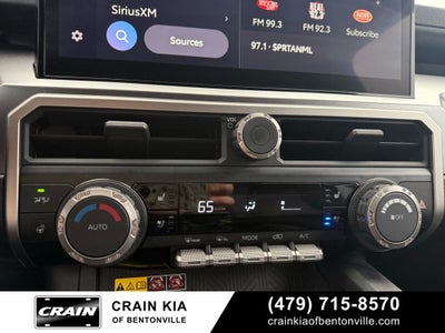 2025 Toyota 4Runner TRD Off-Road Premium - 4WD / CLEAN CARFAX / ONE OWNER