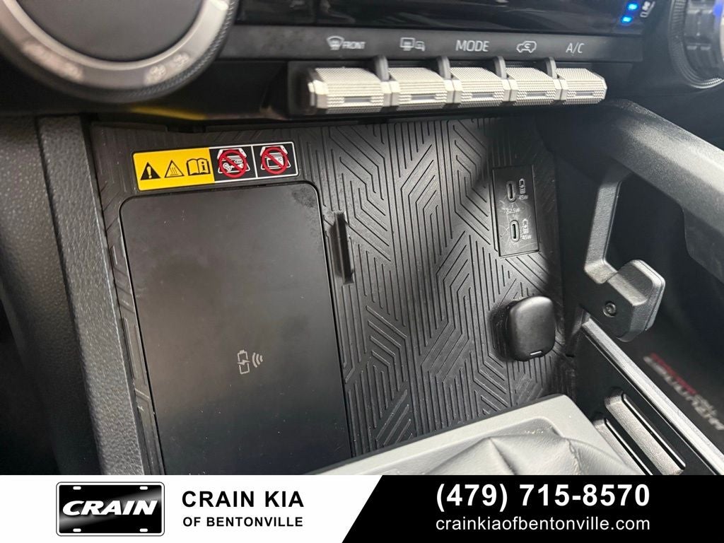 2025 Toyota 4Runner TRD Off-Road Premium - 4WD / CLEAN CARFAX / ONE OWNER