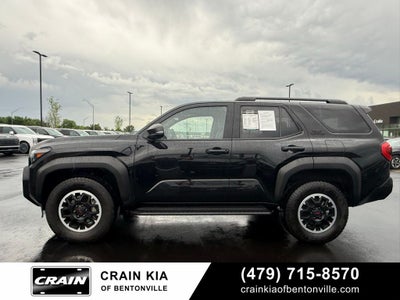 2025 Toyota 4Runner TRD Off-Road Premium - 4WD / CLEAN CARFAX / ONE OWNER