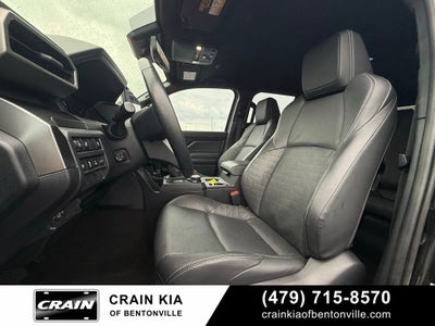 2025 Toyota 4Runner TRD Off-Road Premium - 4WD / CLEAN CARFAX / ONE OWNER