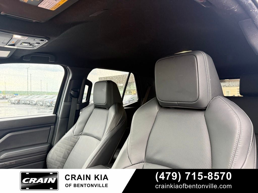 2025 Toyota 4Runner TRD Off-Road Premium - 4WD / CLEAN CARFAX / ONE OWNER