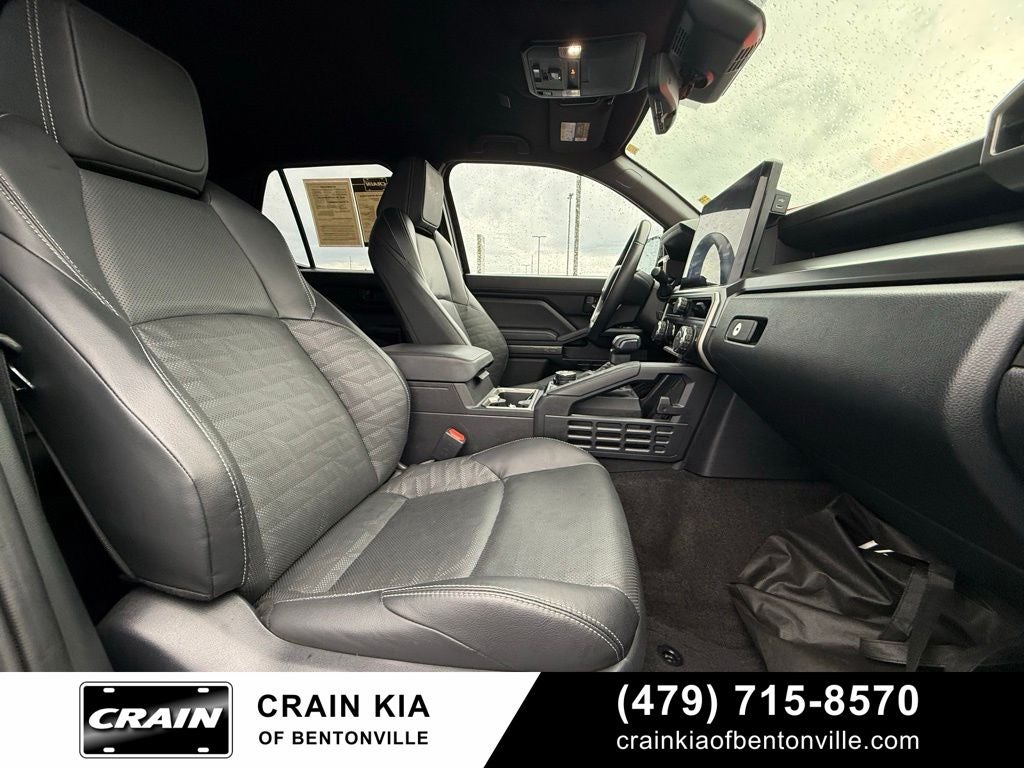 2025 Toyota 4Runner TRD Off-Road Premium - 4WD / CLEAN CARFAX / ONE OWNER