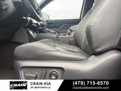 2025 Toyota 4Runner TRD Off-Road Premium - 4WD / CLEAN CARFAX / ONE OWNER