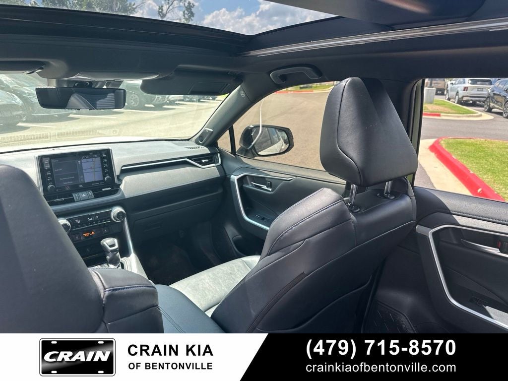 2020 Toyota RAV4 Hybrid XSE - AWD / SUNROOF / CLEAN CARFAX