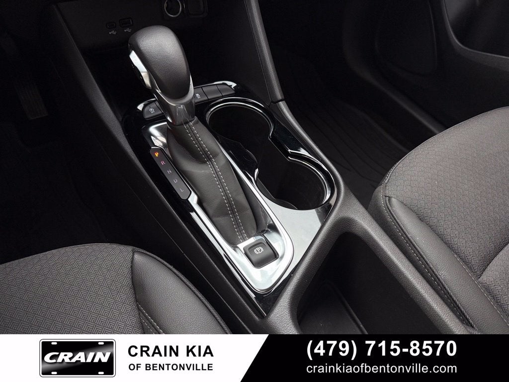 2024 Buick Encore GX Preferred - AWD / CLEAN CARFAX / ONE OWNER