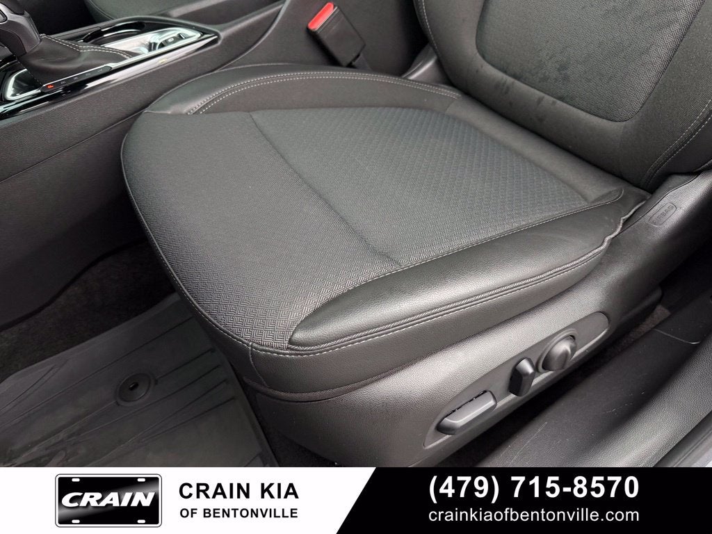 2024 Buick Encore GX Preferred - AWD / CLEAN CARFAX / ONE OWNER