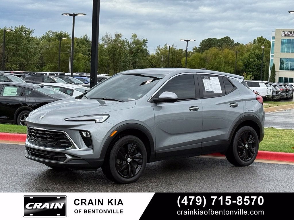 2024 Buick Encore GX Preferred - AWD / CLEAN CARFAX / ONE OWNER