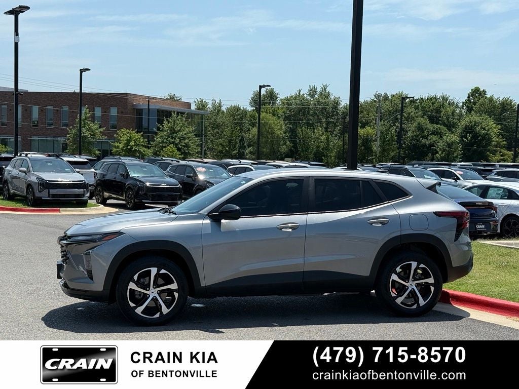 2025 Chevrolet Trax 1RS - CLEAN CARFAX
