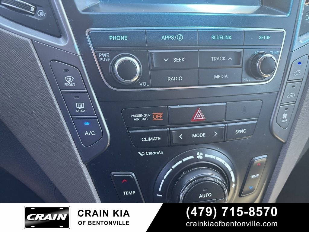 2018 Hyundai Santa Fe SE