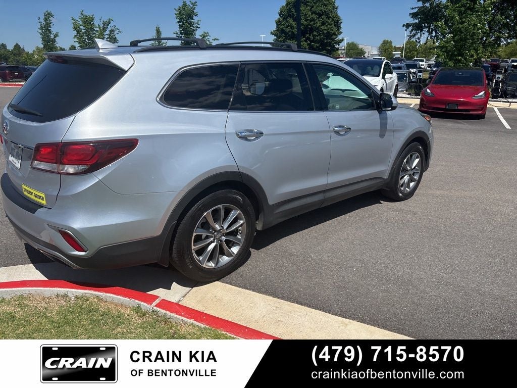 2018 Hyundai Santa Fe SE