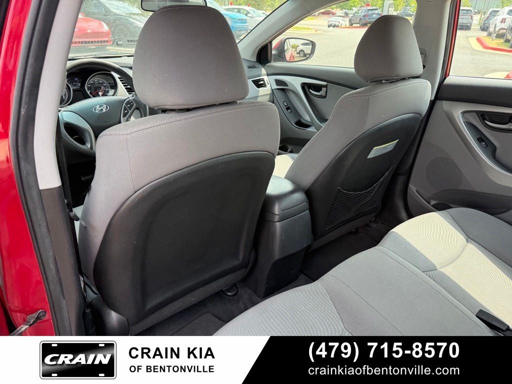 2015 Hyundai Elantra SE