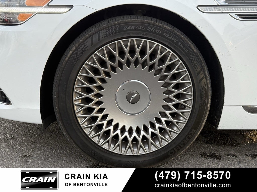 2021 Genesis G90 3.3T Premium - SUNROOF / CLEAN CARFAX