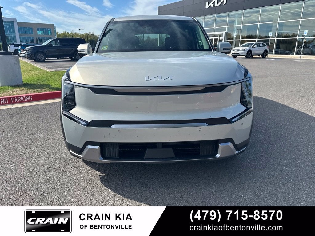 2024 Kia EV9 Light Long Range - KIA CPO / ONE OWNER / CLEAN CARFAX