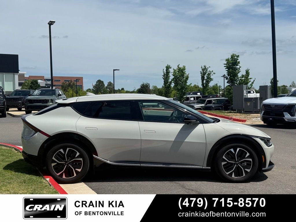 2024 Kia EV6 Wind - KIA CPO / AWD / CARFAX ONE OWNER