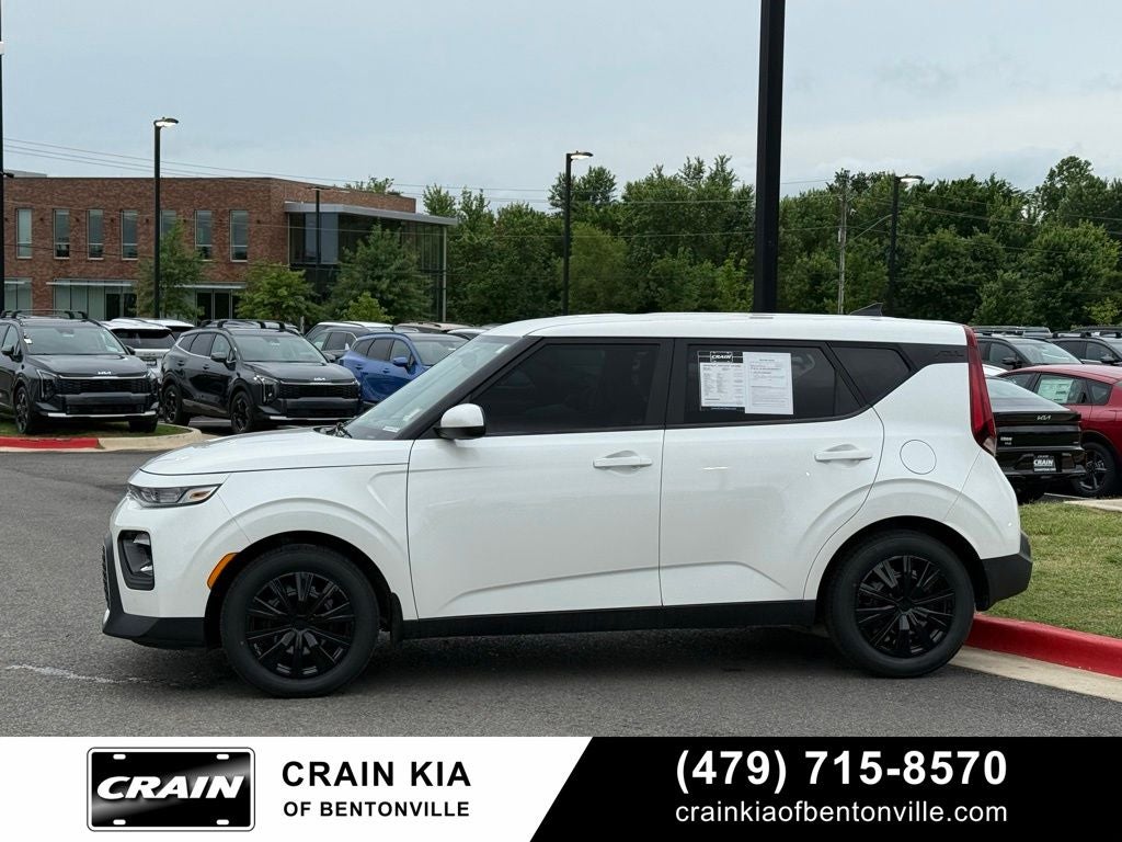 2022 Kia Soul LX - CLEAN CARFAX / ONE OWNER
